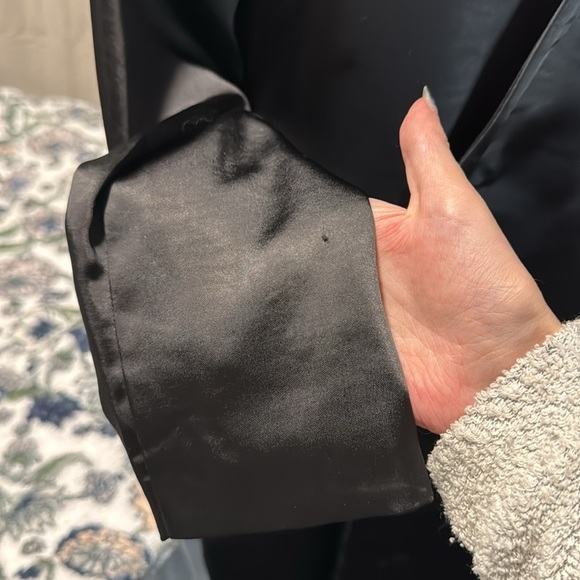 Lulu’s Sleek Surprise Black Satin Double Breasted Blazer Dress - Picture 6 of 11